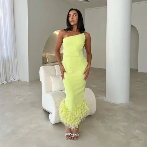 House of CB ‘Alessia’ Lime Feathered Midi Dress NWOT size XS‎ $299 - Picture 3 of 16